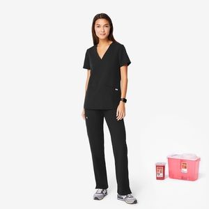 Figs Set of black Srubs